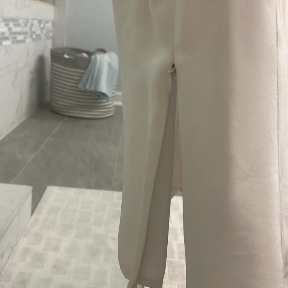 Ivory top - Picture 3 of 3